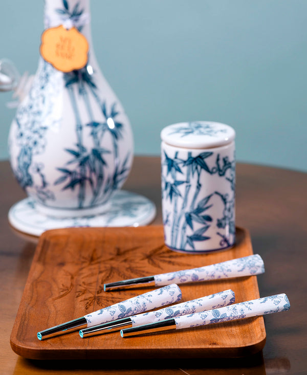 Beautiful Burns Rolling Papers