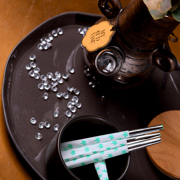 Beautiful Burns Rolling Papers